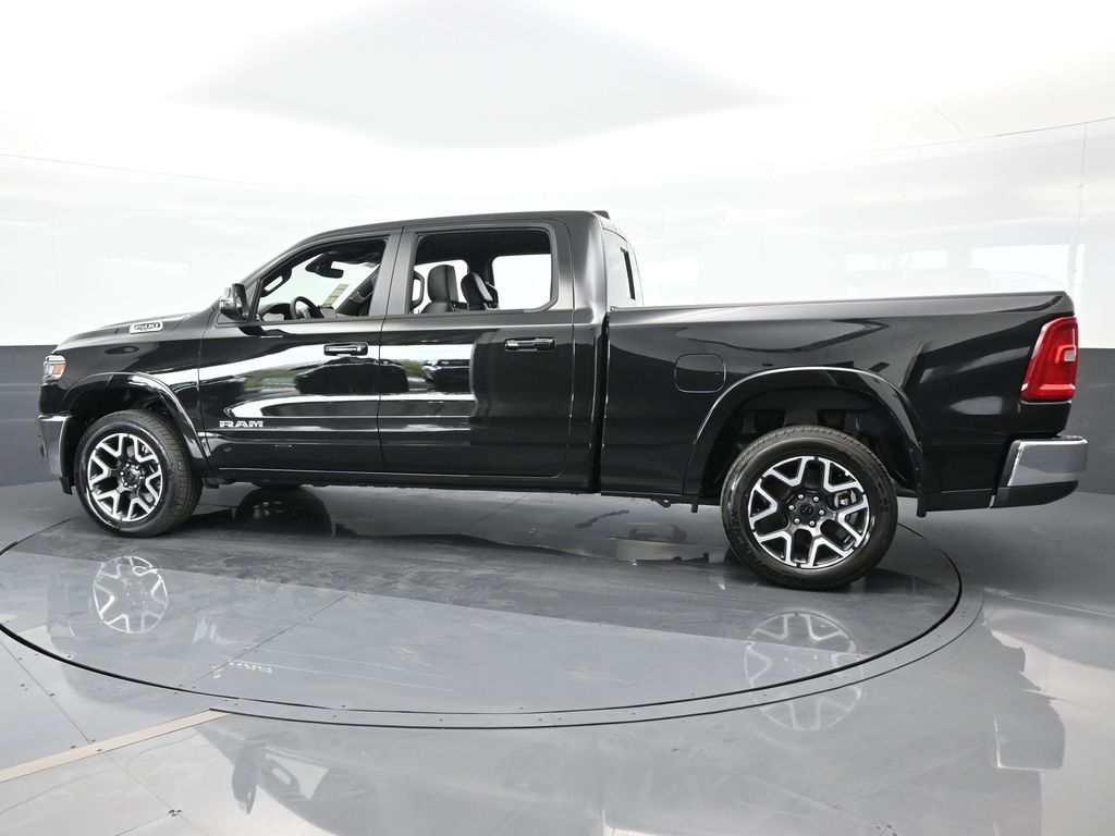 2025 Ram 1500 Laramie photo 3