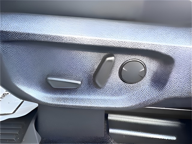 2025 Ford Ranger XLT photo 25