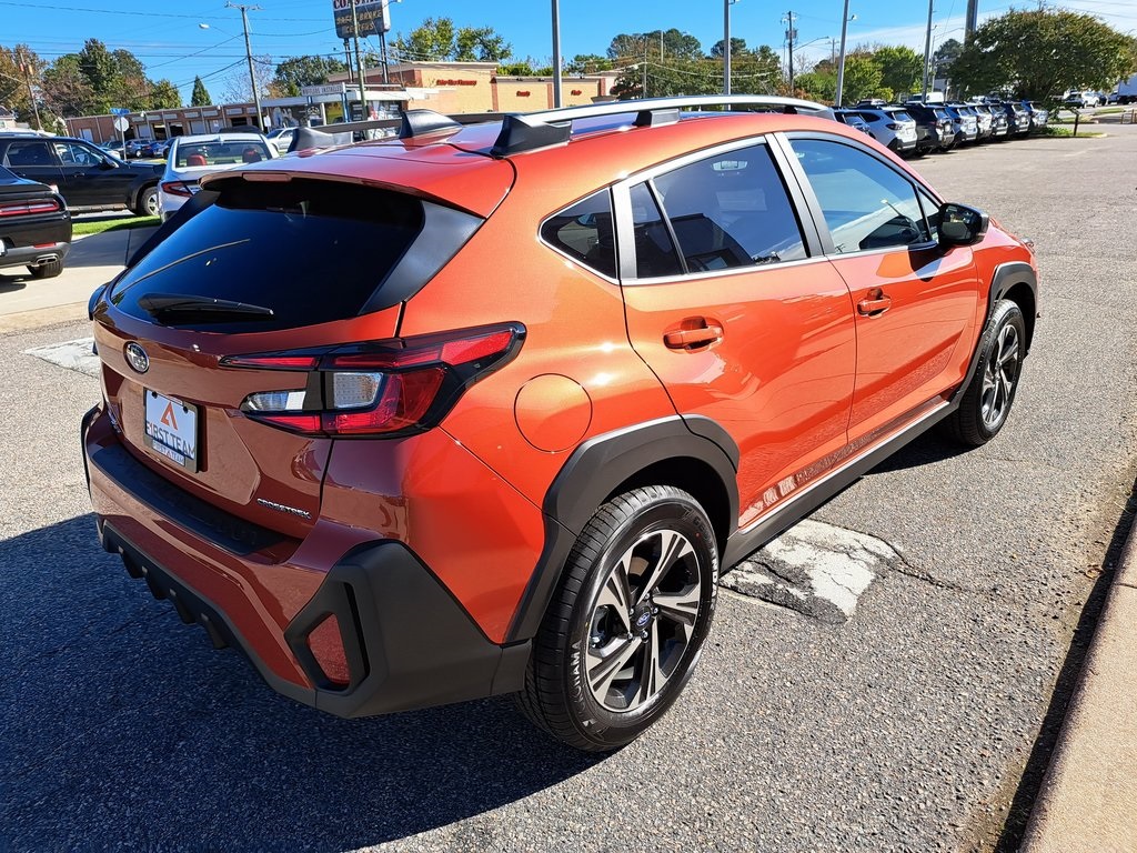 2025 Subaru Crosstrek Premium photo 2