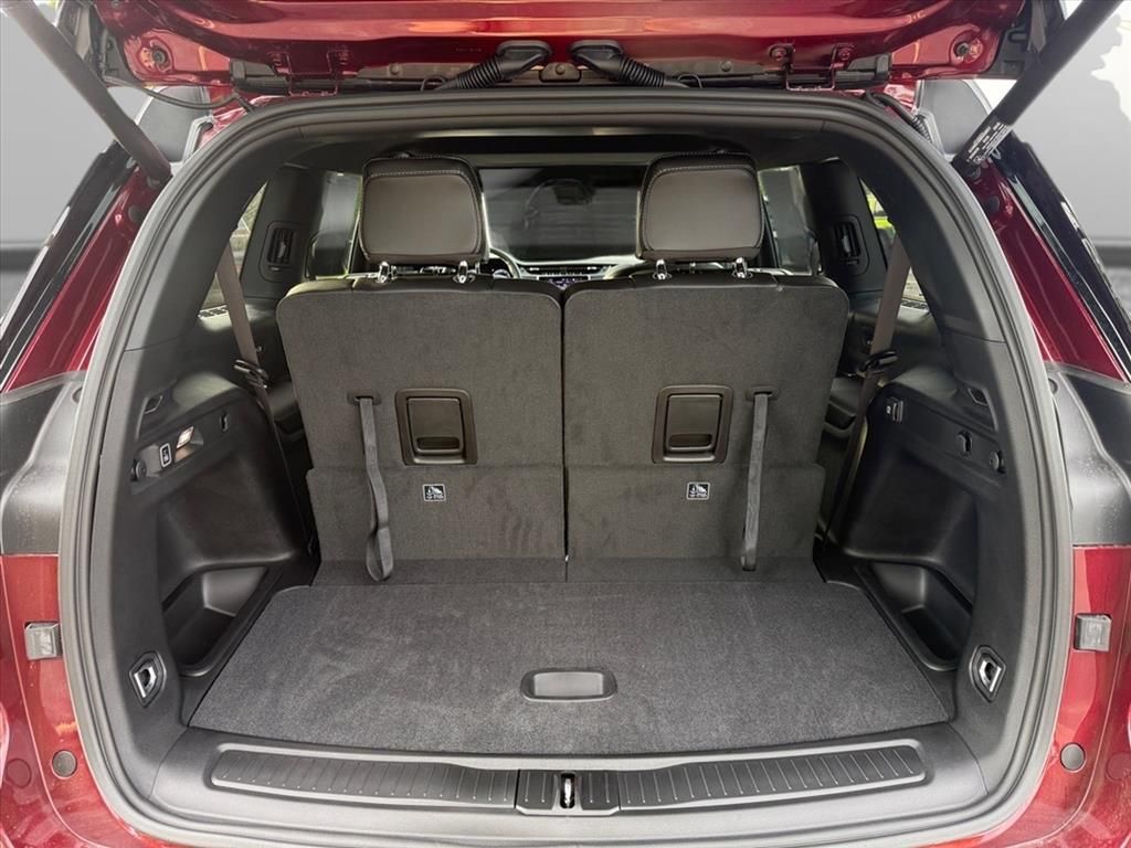 2025 Jeep Grand Cherokee Laredo Altitude photo 23