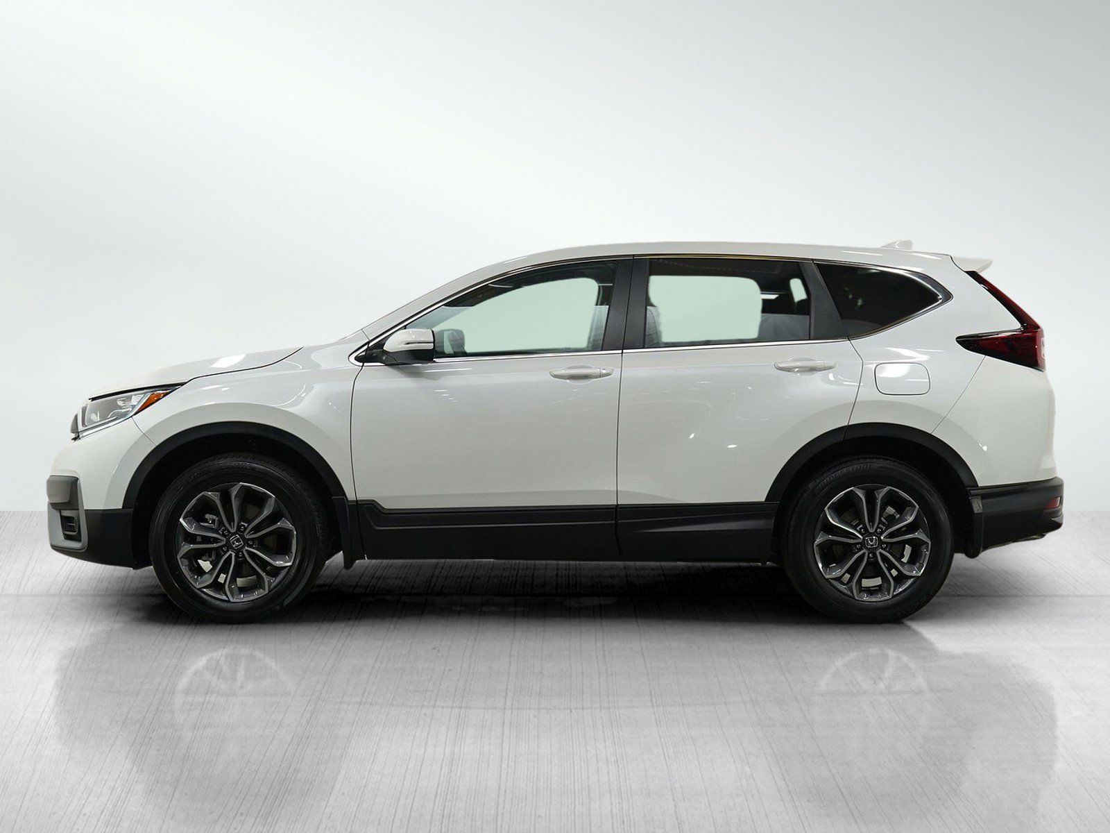 Used 2022 Honda CR-V EX-L with VIN 2HKRW2H81NH634746 for sale in Burnsville, Minnesota