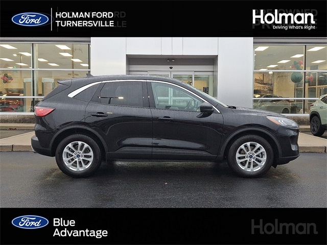 2022 Ford Escape SE's photo