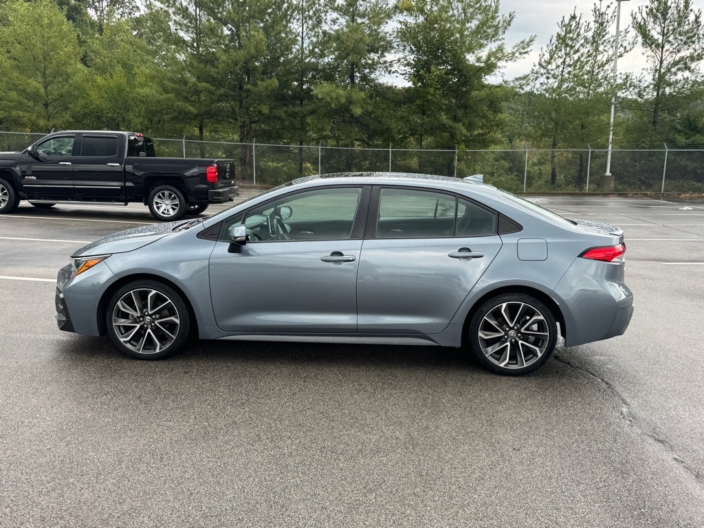 2020 Toyota Corolla SE photo 2