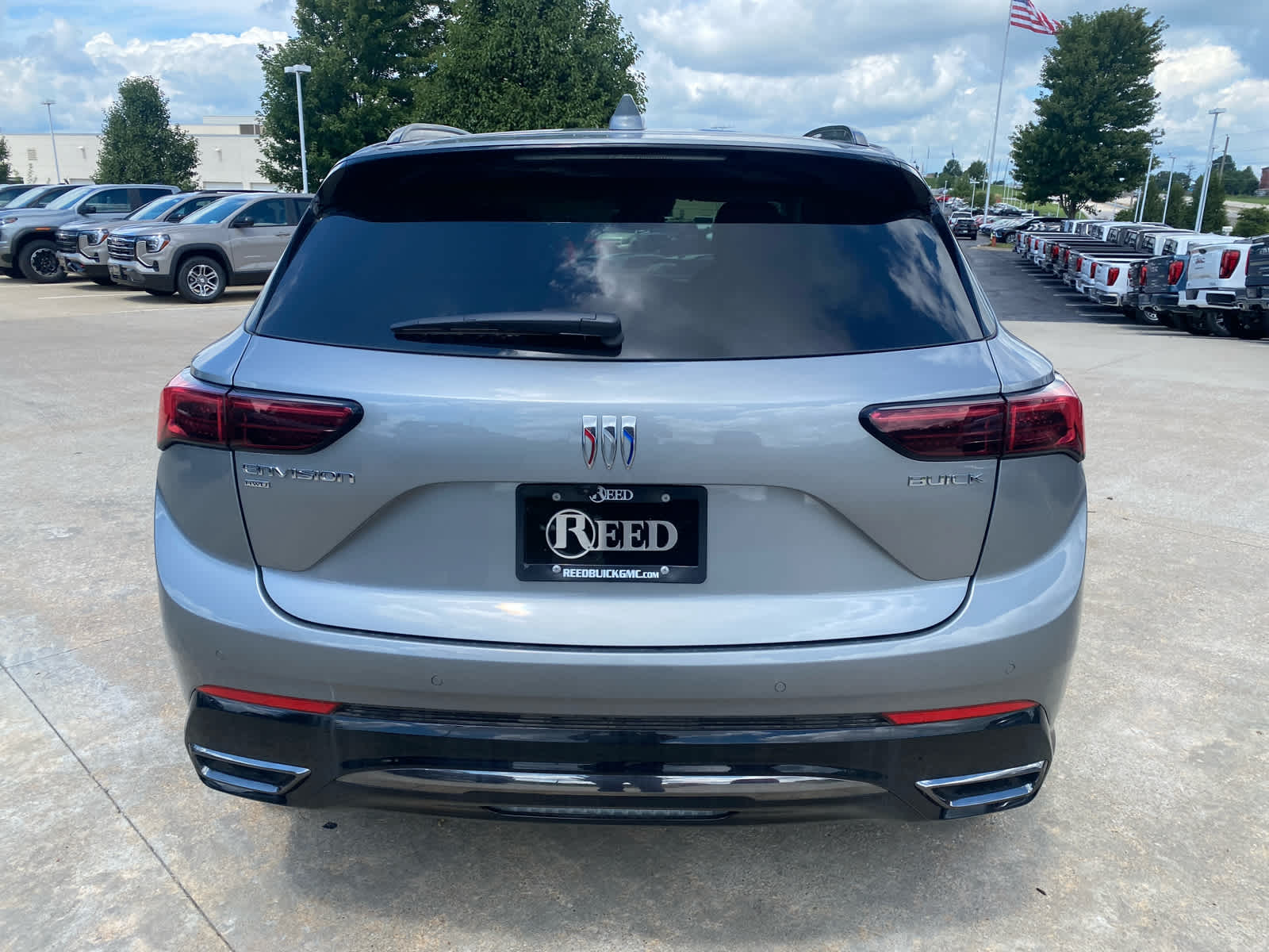 2025 Buick Envision Sport Touring photo 7