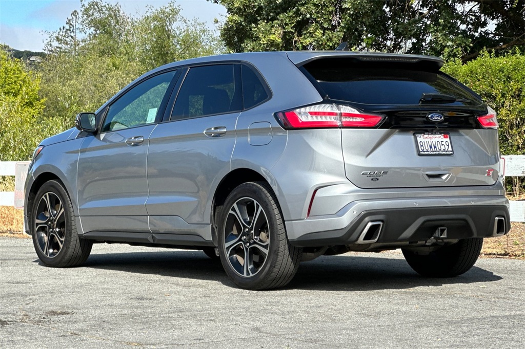2020 Ford Edge ST photo 6