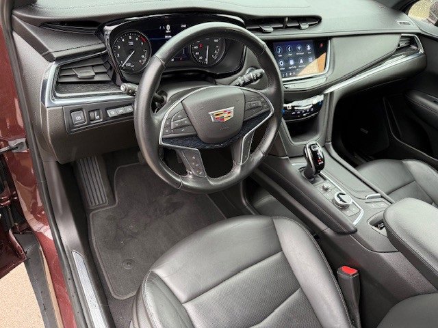 2022 Cadillac XT5 Premium Luxury photo 11