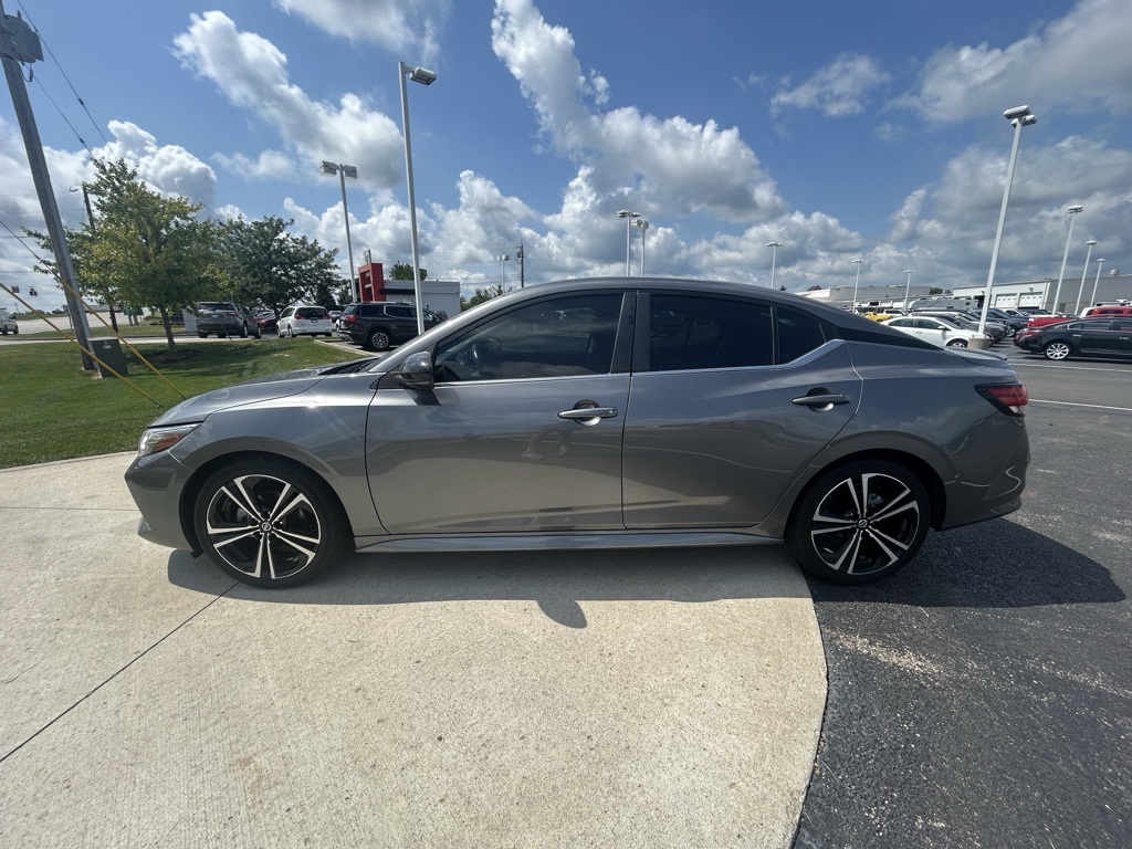 2023 Nissan Sentra SR photo 4