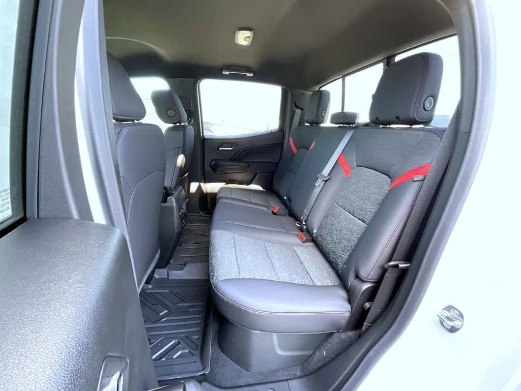 2025 Chevrolet Colorado Z71 photo 10
