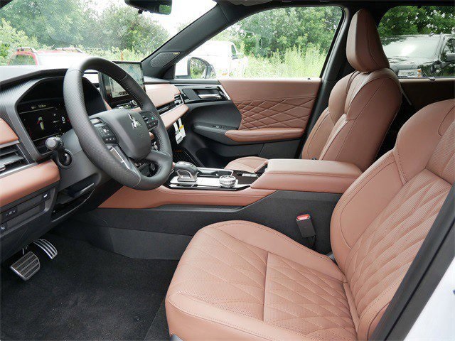 2025 Mitsubishi Outlander SEL Premium photo 4