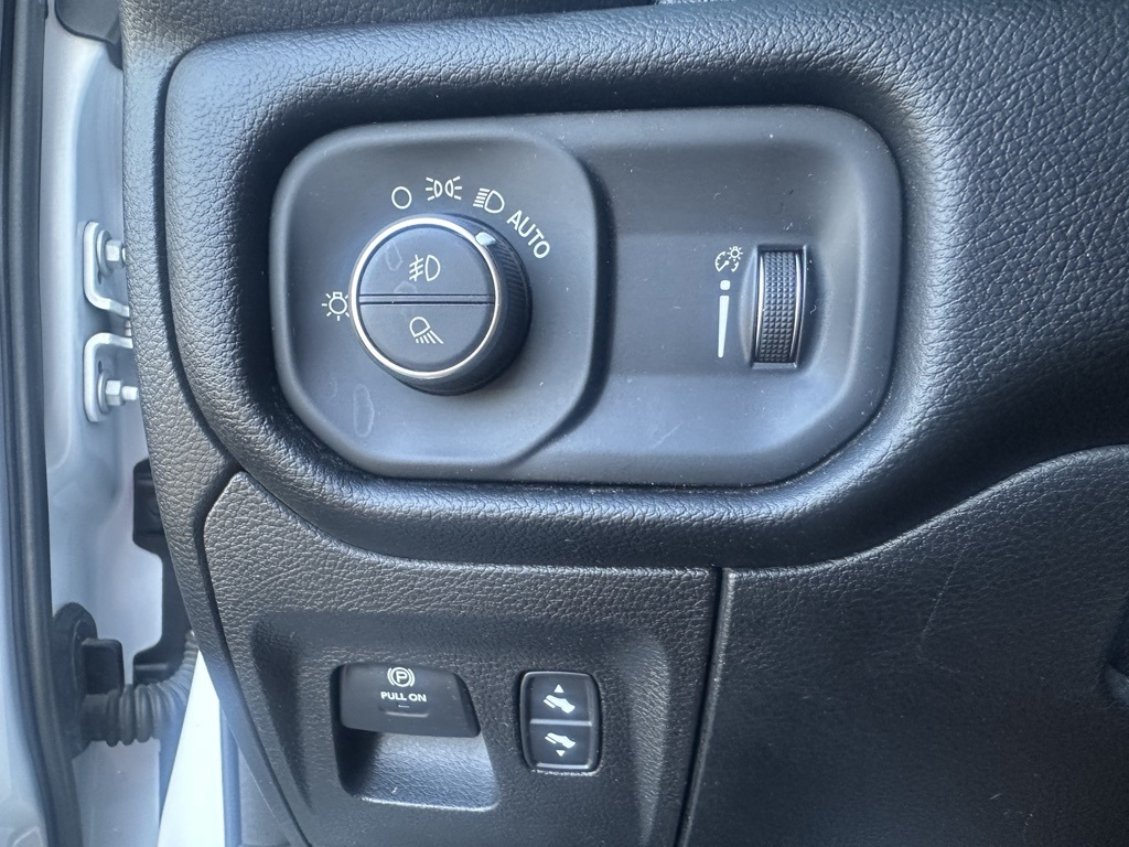 2021 Ram 1500 Big Horn Lone Star photo 4