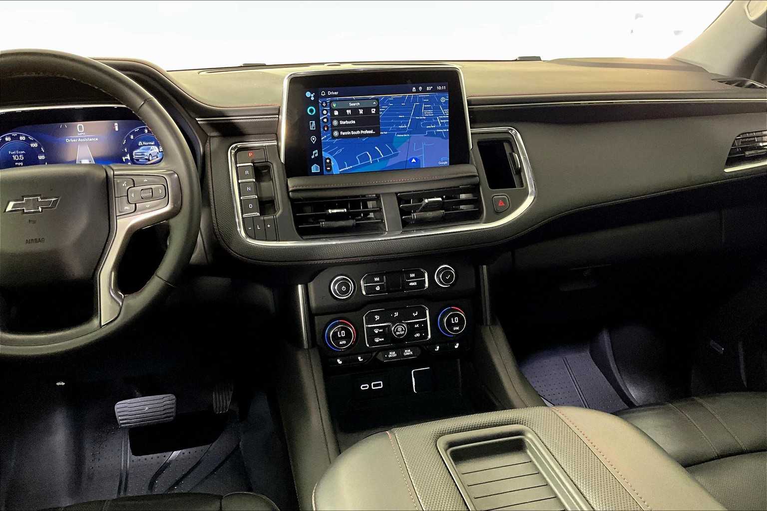 2024 Chevrolet Suburban RST photo 6
