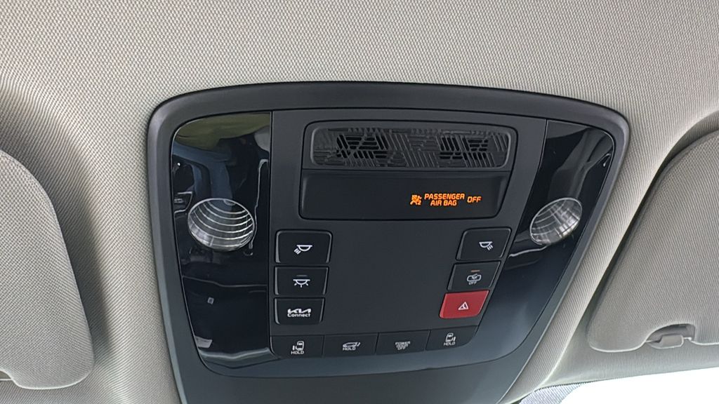 2026 Kia Carnival EX photo 29