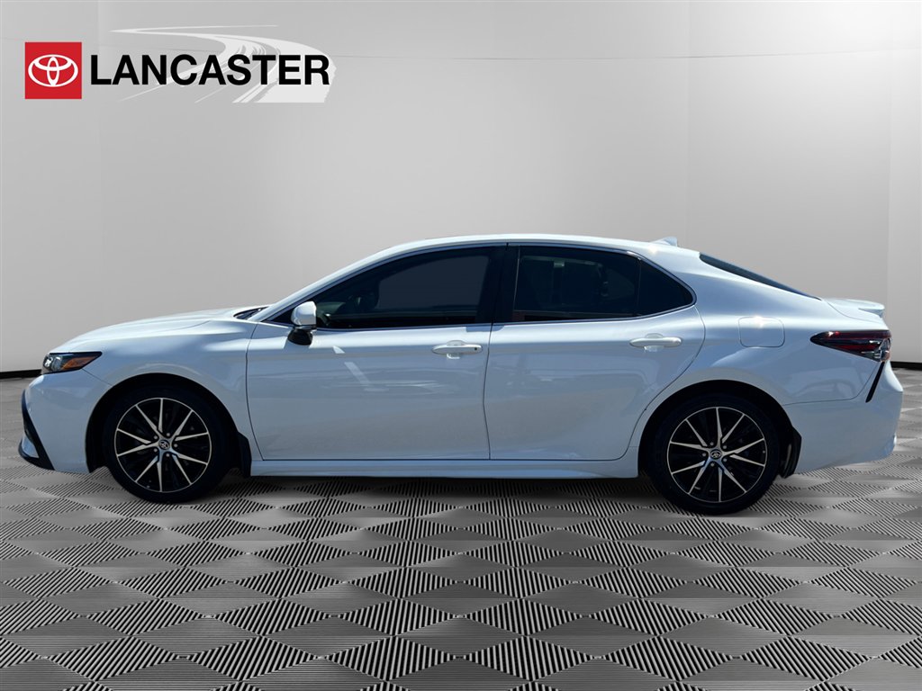 2023 Toyota Camry Hybrid SE photo 4