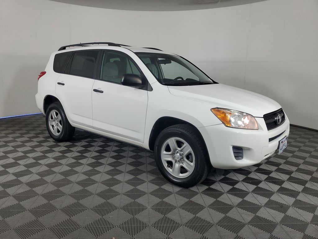 2012 Toyota RAV4 Base photo 2