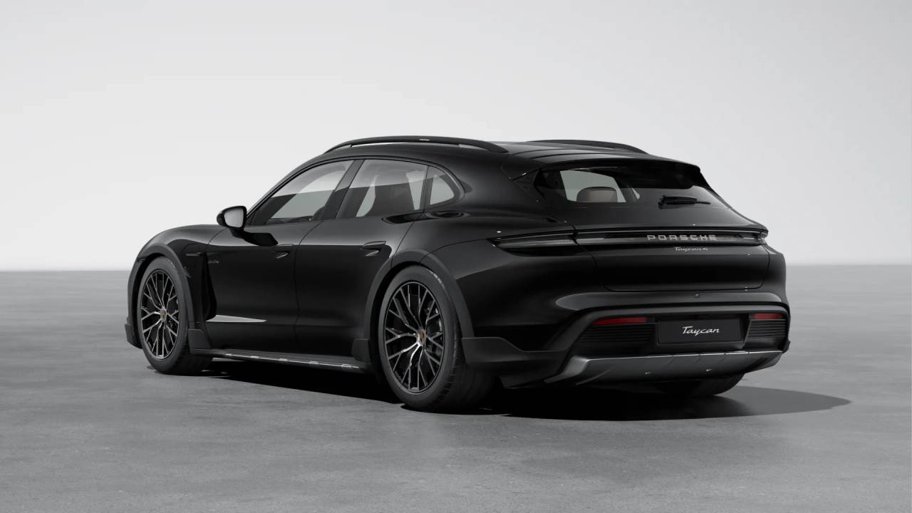 2025 Porsche Taycan Cross Turismo 4 photo 3
