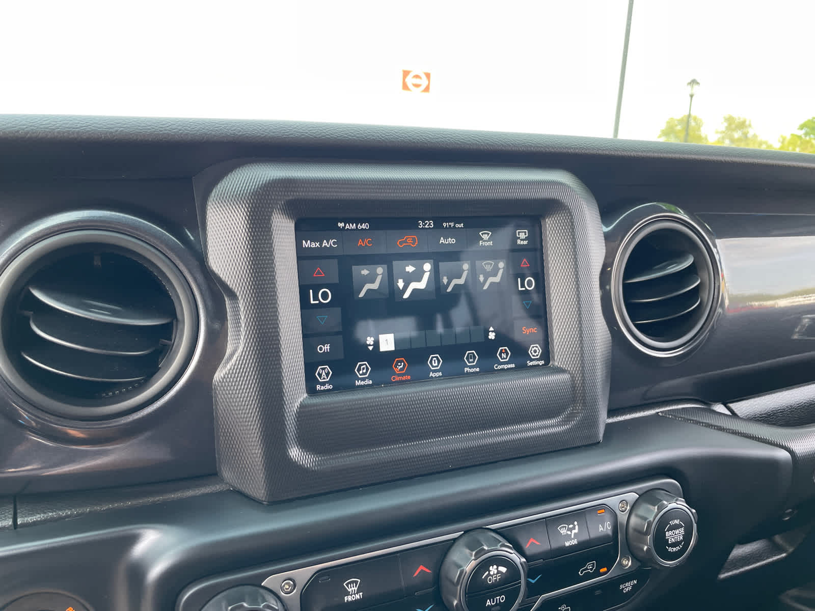 2022 Jeep Wrangler Unlimited Sport Altitude photo 24