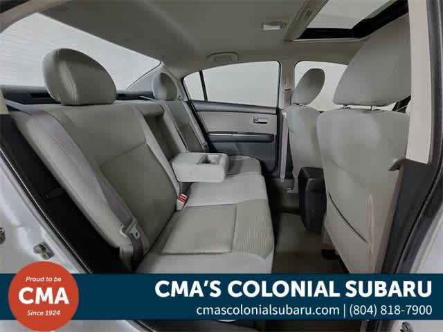 2012 Nissan Sentra 2.0 SR photo 24