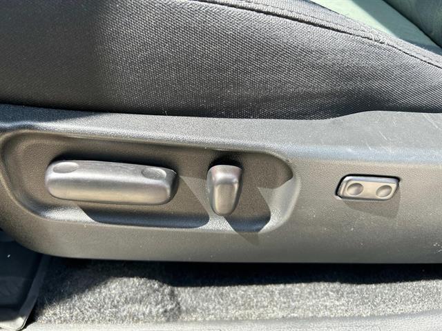 2020 Toyota Tacoma SR V6 photo 24