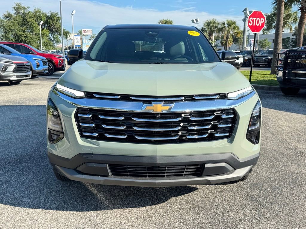 2026 Chevrolet Equinox LT photo 2