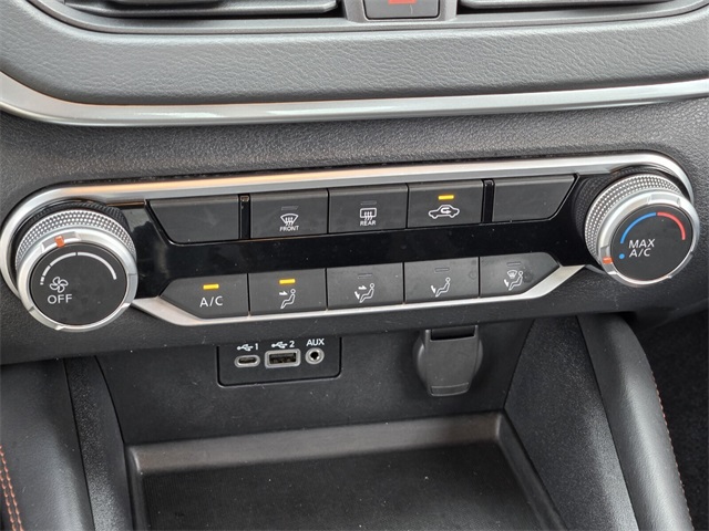 2022 Nissan Altima 2.5 SR photo 21