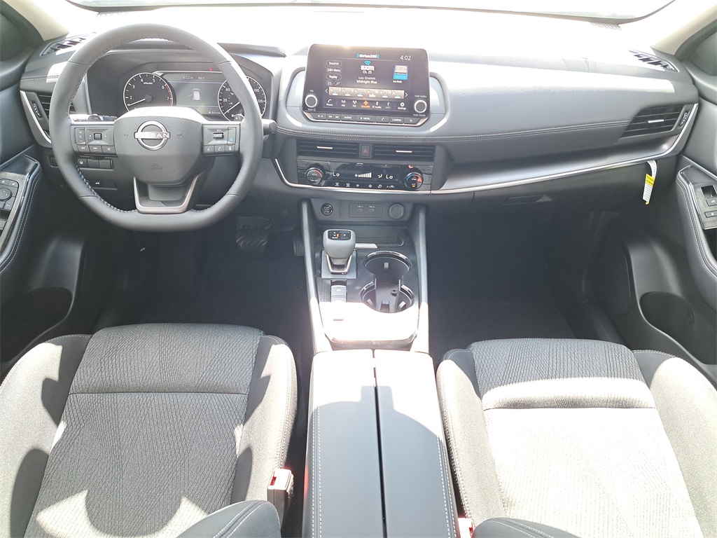 2026 Nissan Rogue SV photo 16
