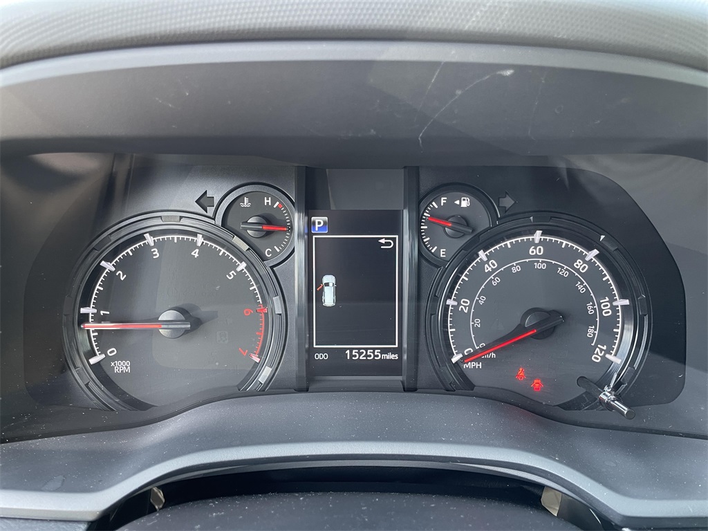 2024 Toyota 4Runner SR5 photo 26
