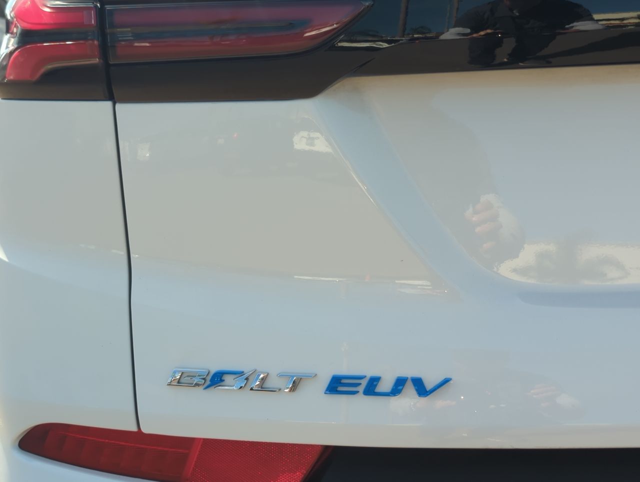 2022 Chevrolet Bolt EUV 1LT photo 28