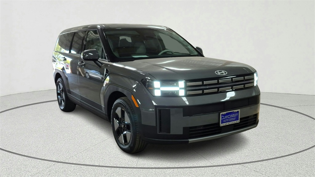 2026 Hyundai Santa Fe SE's photo