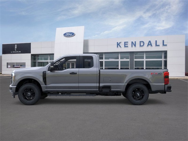 2026 Ford F-250 photo 3