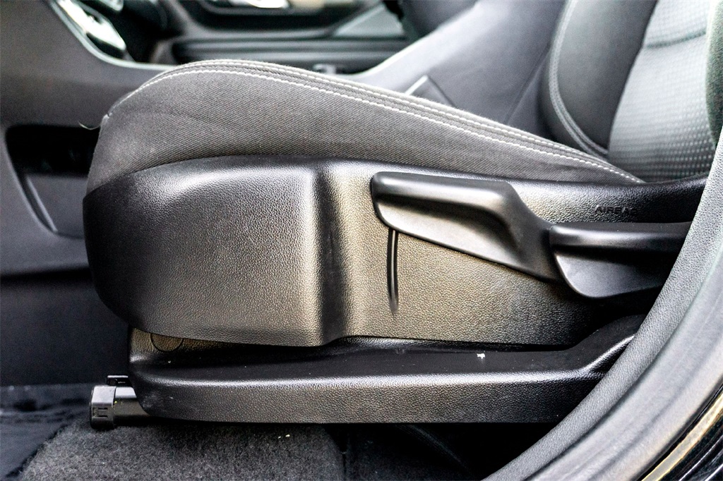 2024 Gmc Terrain SLE photo 11