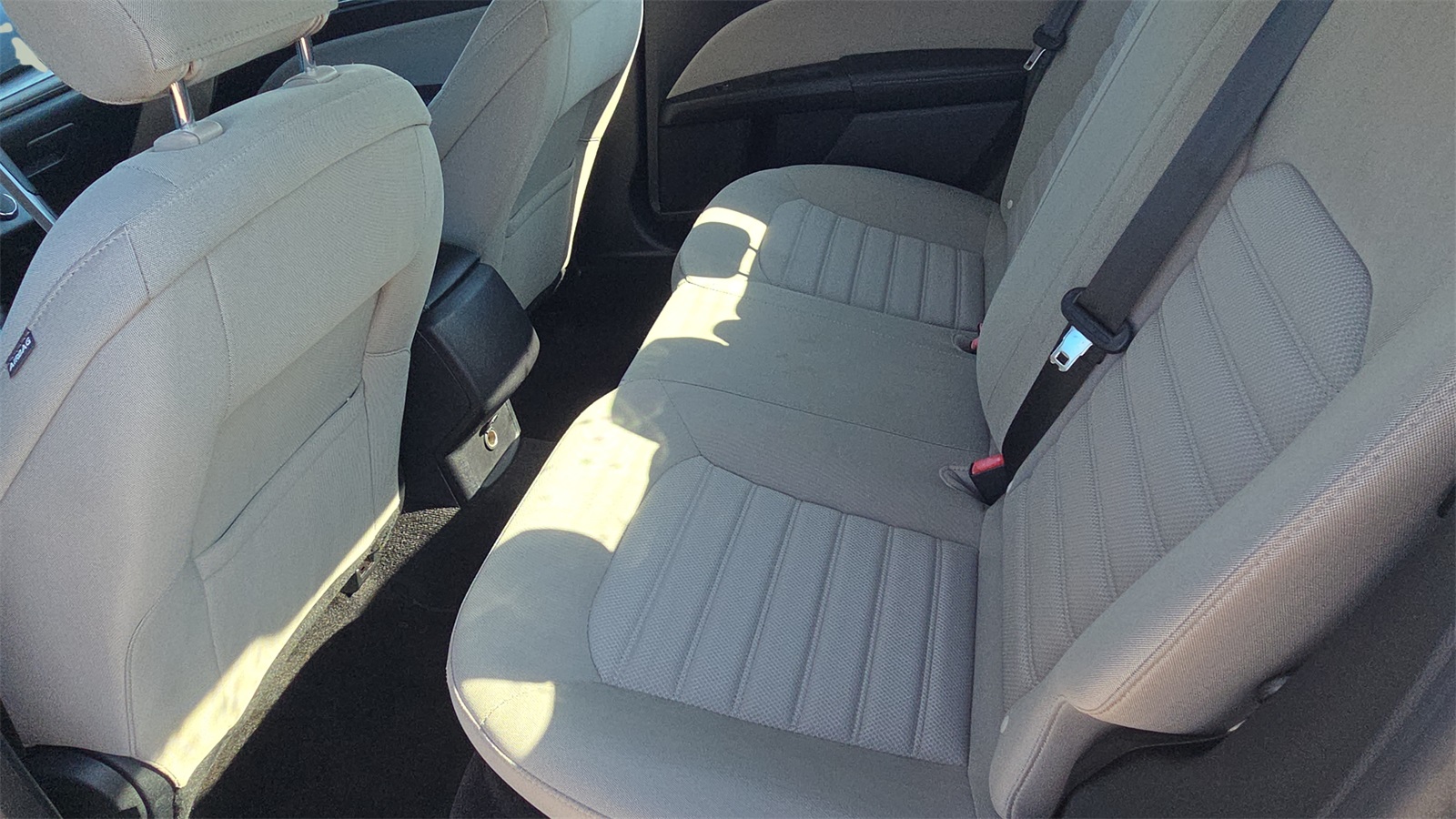 2018 Ford Fusion Hybrid S photo 15