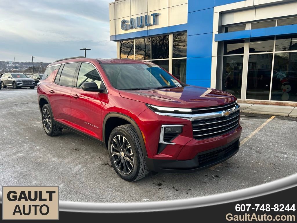 2026 Chevrolet Traverse LT's photo