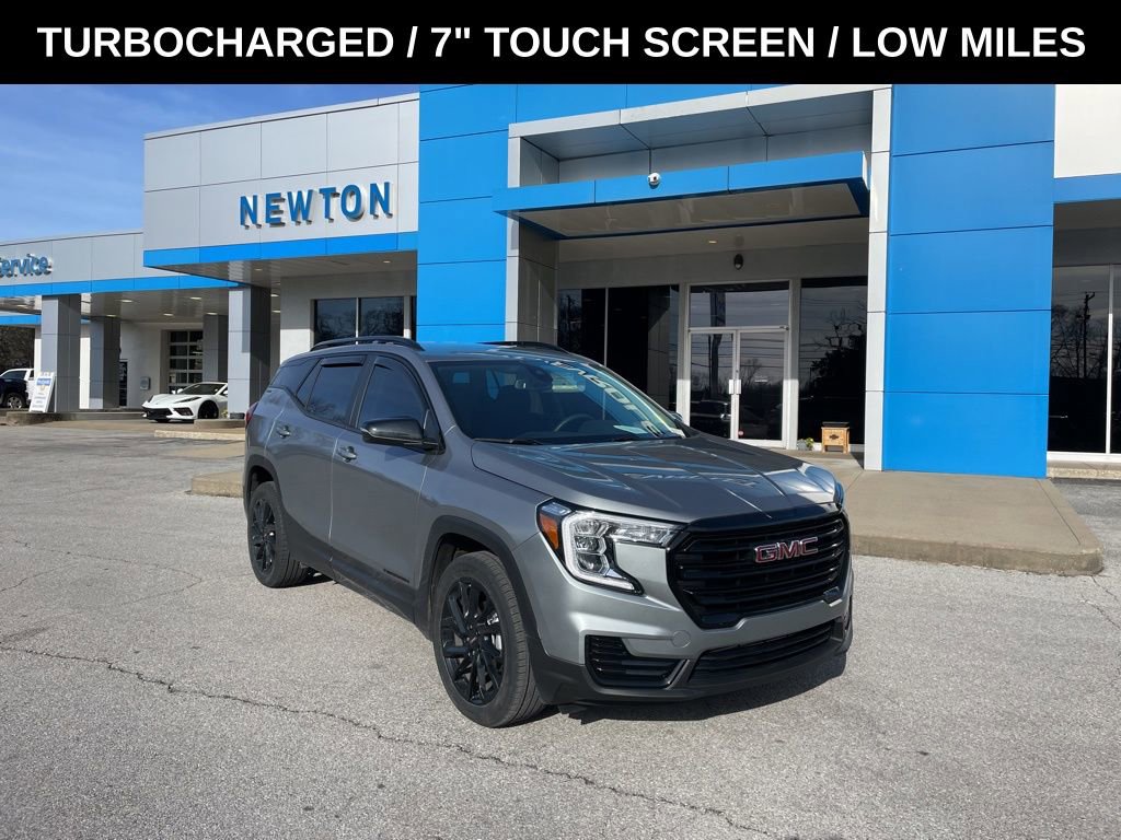 2024 GMC Terrain SLE's photo