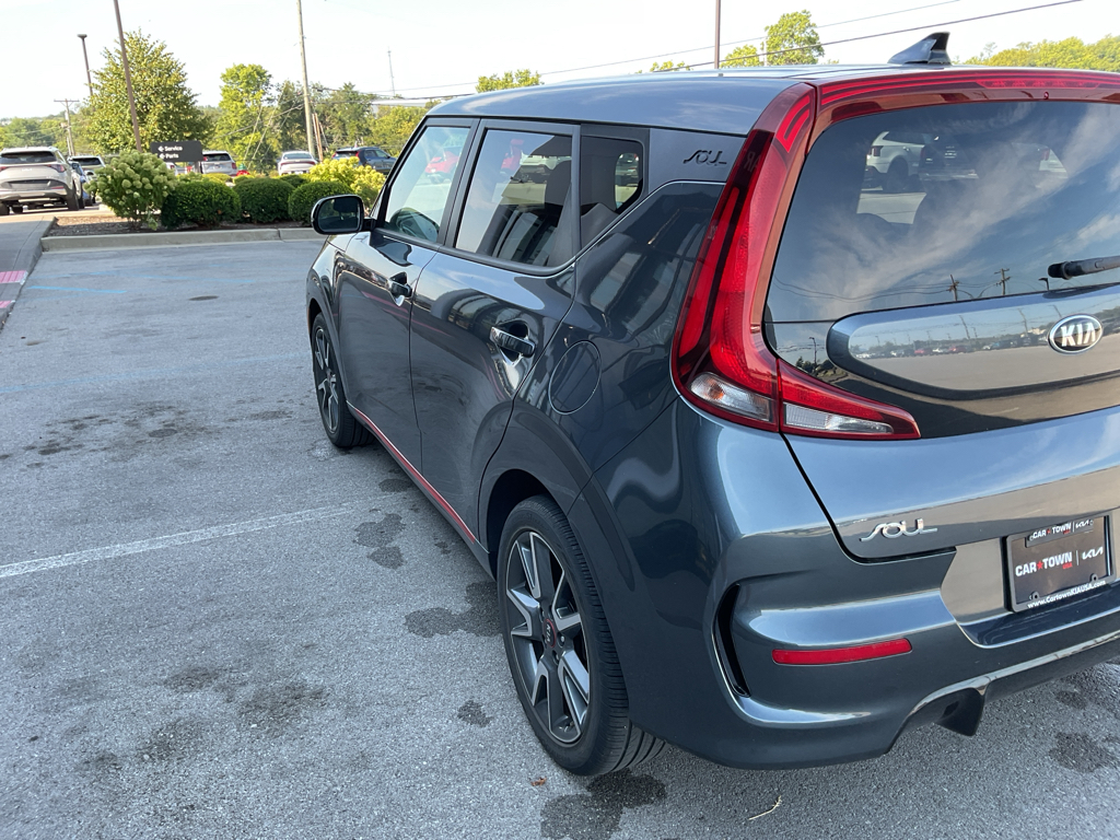 2021 Kia Soul GT-Line photo 6