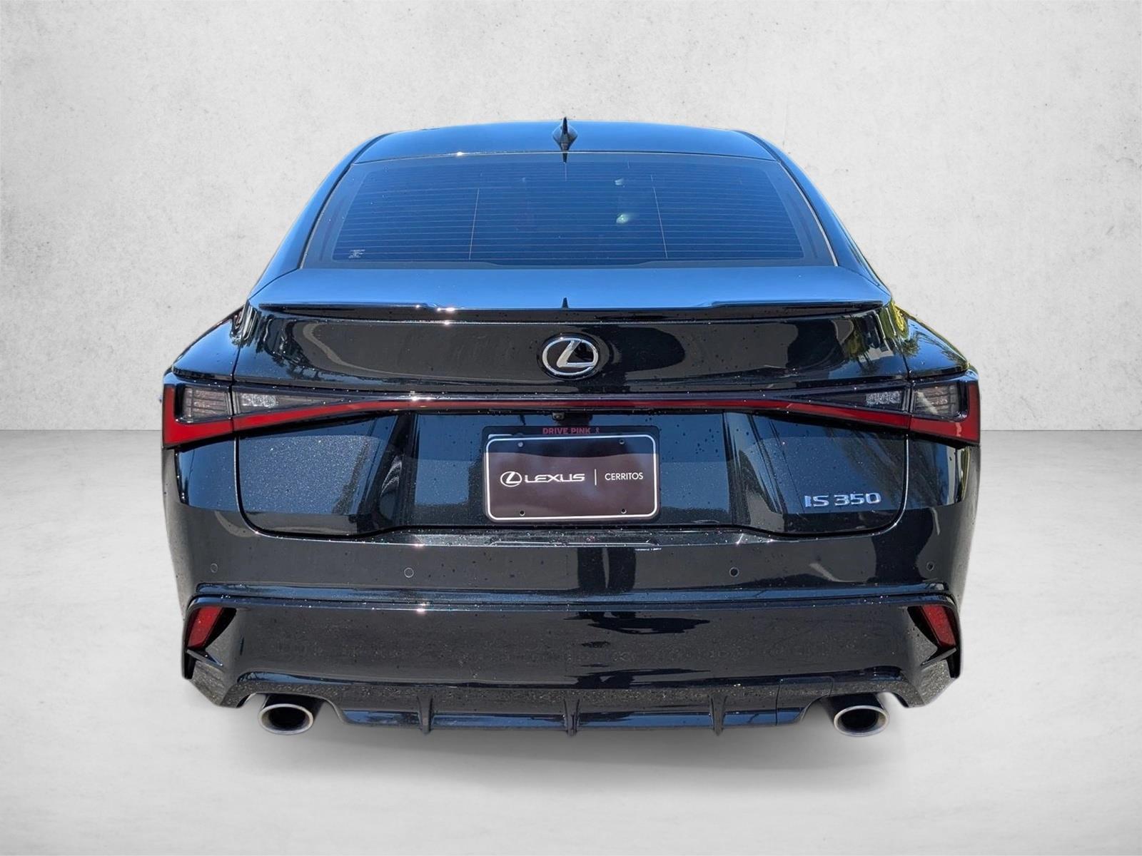 2022 Lexus IS F SPORT photo 7