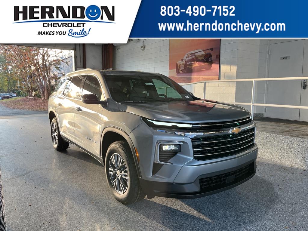 2026 Chevrolet Traverse LT's photo