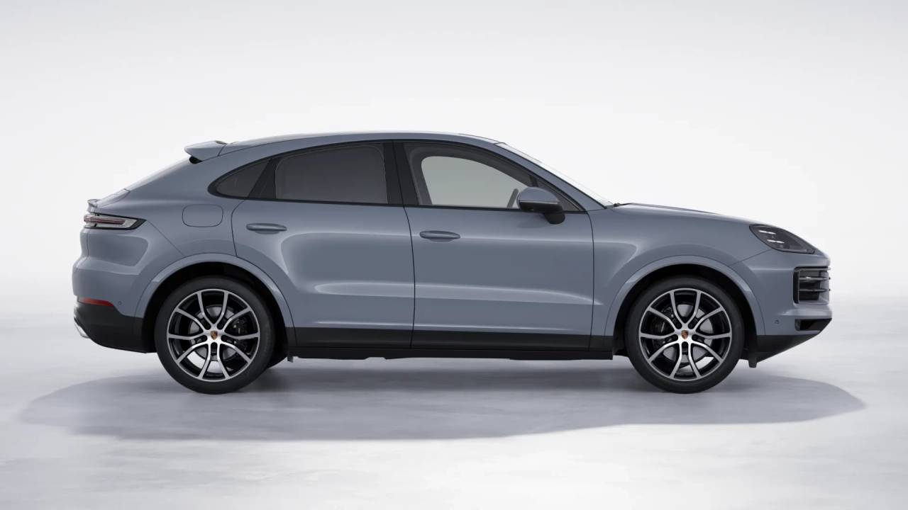 2026 Porsche Cayenne Coupe photo 7