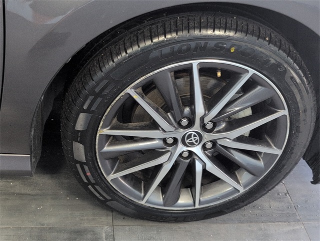 2023 Toyota Camry Hybrid XLE photo 14