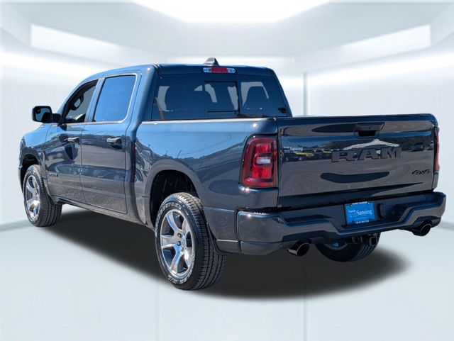 2026 Ram 1500 Express photo 3