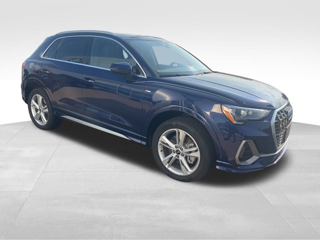 2021 Audi Q3 Premium S line photo 7