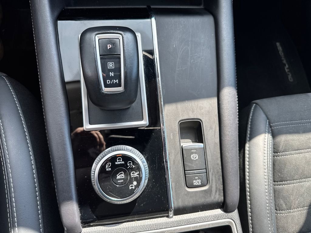 2024 Mitsubishi Outlander SE photo 31