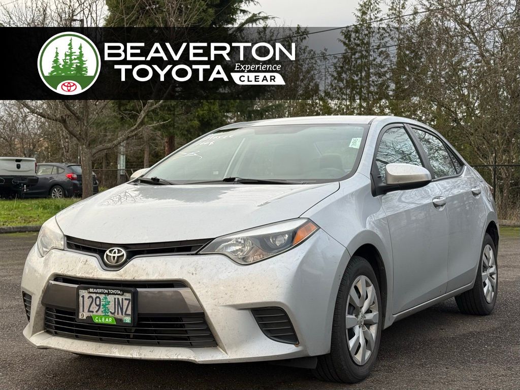 2016 Toyota Corolla LE's photo