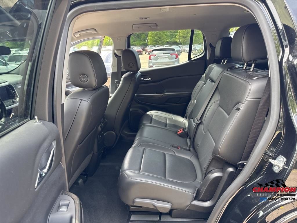 2023 Gmc Acadia SLT photo 13