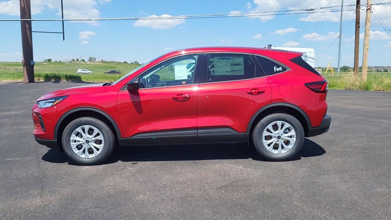 2025 Ford Escape Active photo 3