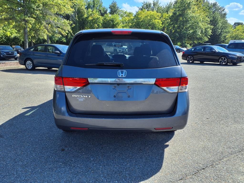 2016 Honda Odyssey LX photo 6