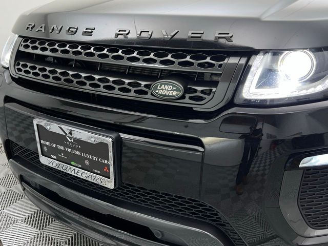 2019 Land Rover Range Rover Evoque SE Premium photo 2
