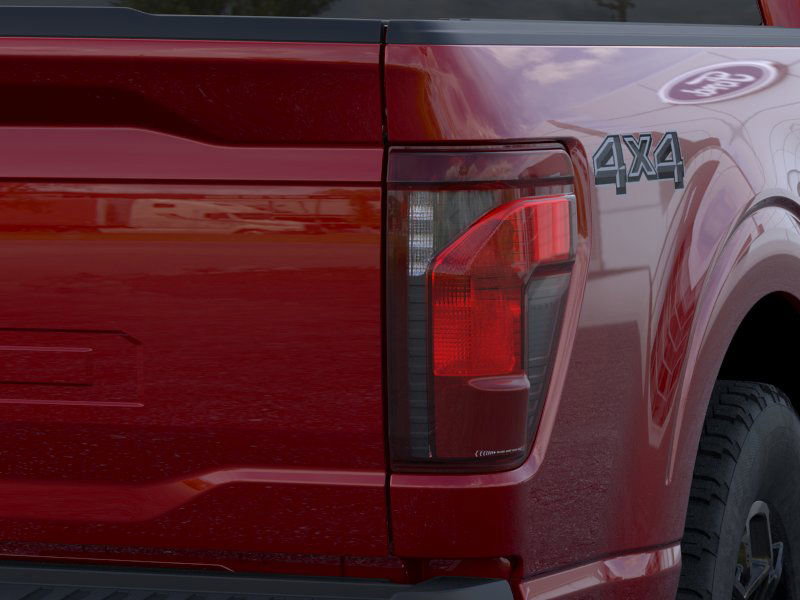 2025 Ford F-150 XLT photo 17