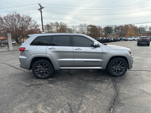 2018 Jeep Grand Cherokee Overland photo 4