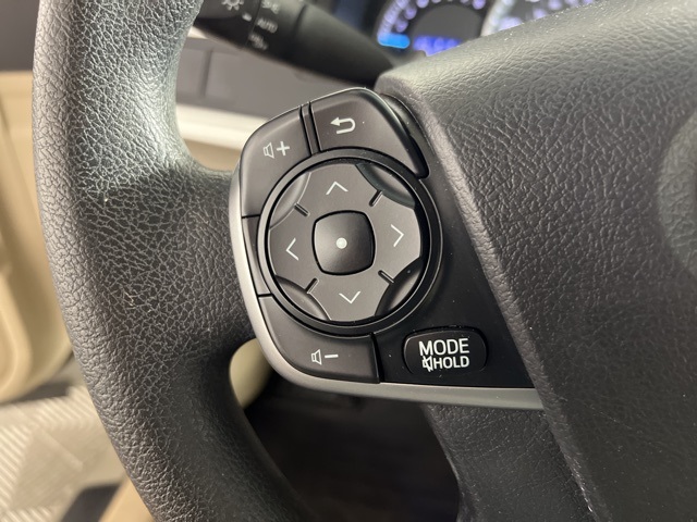 2014 Toyota Camry SE photo 13