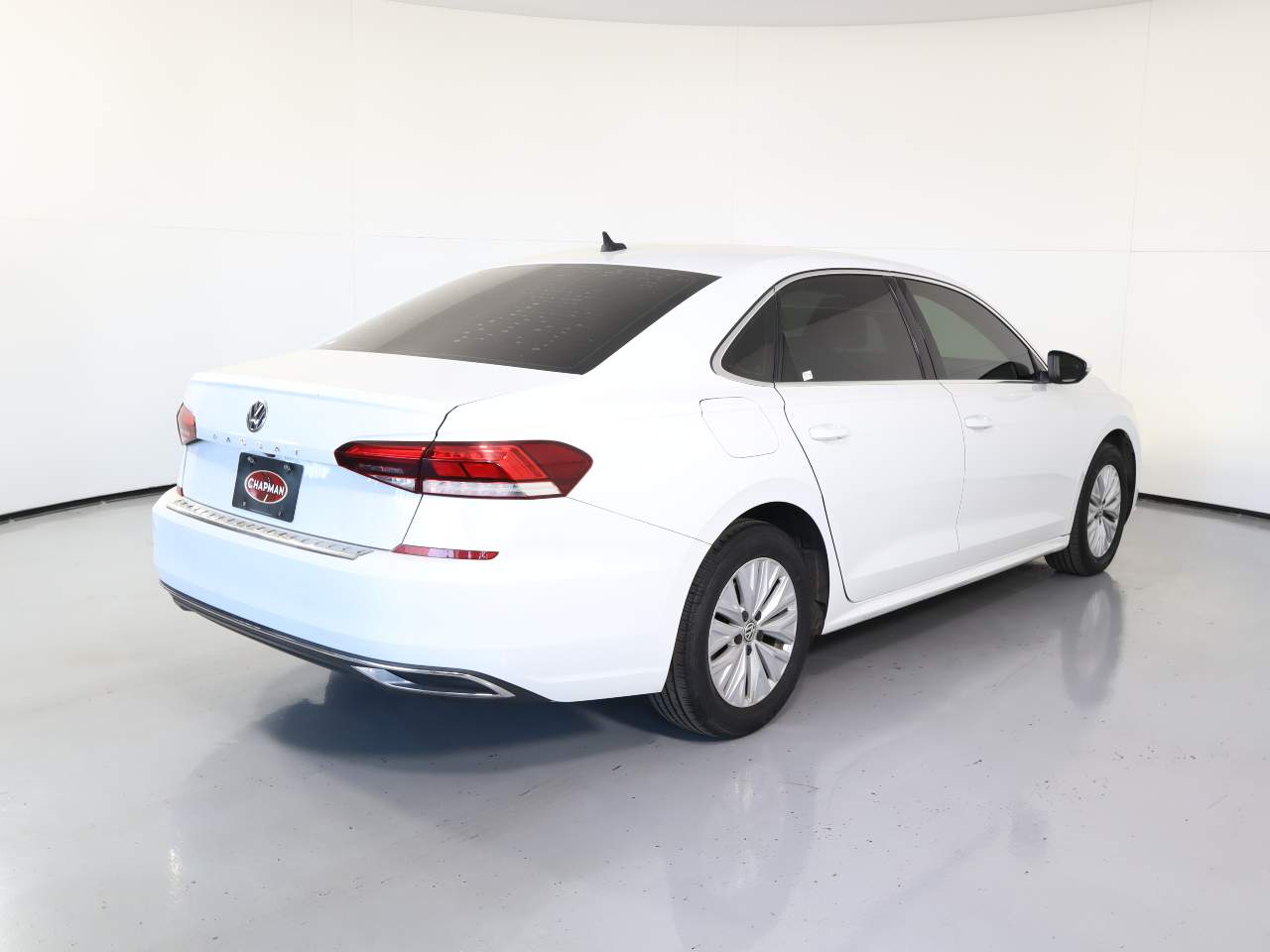 2022 Volkswagen Passat SE photo 4